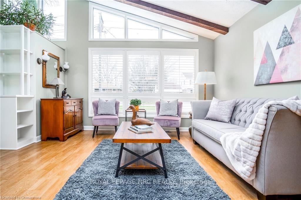 Photo 5 of 3500 Callan Street, Niagara Falls, Chippawa — HOMEH