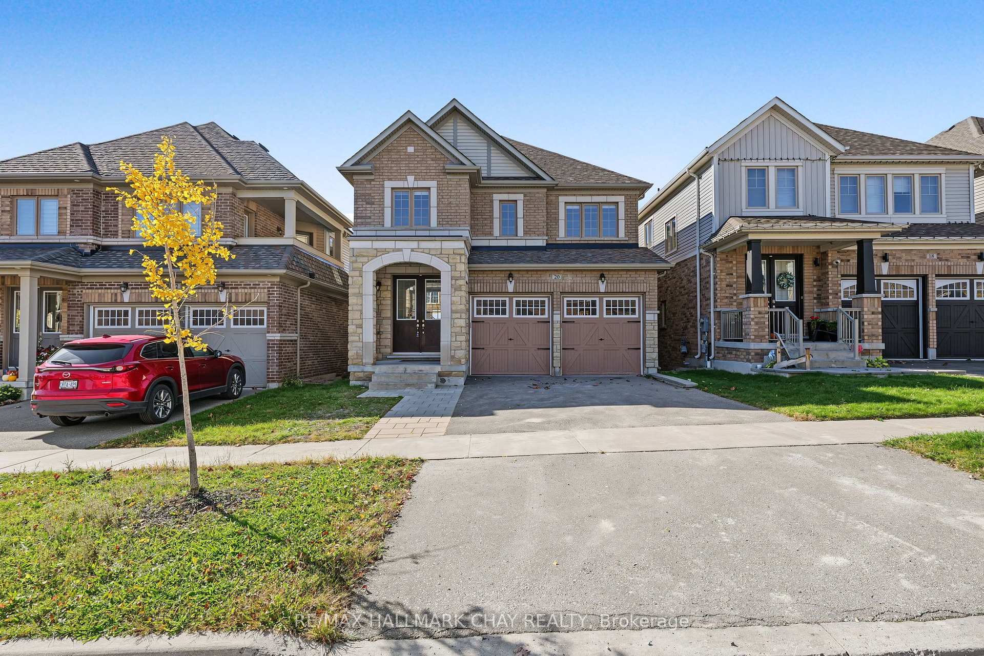 Photo 1 of 20 Atkinson Crescent, New Tecumseth, Alliston — HOMEH
