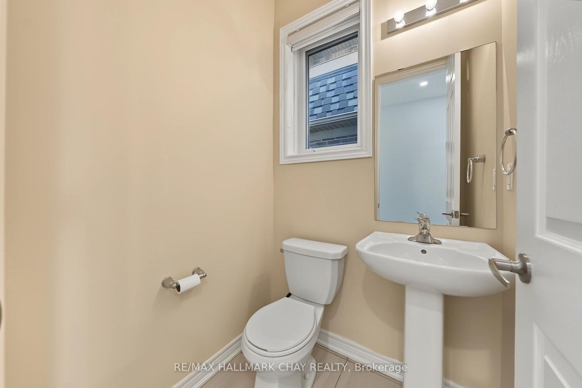 Photo 6 of 20 Atkinson Crescent, New Tecumseth, Alliston — HOMEH