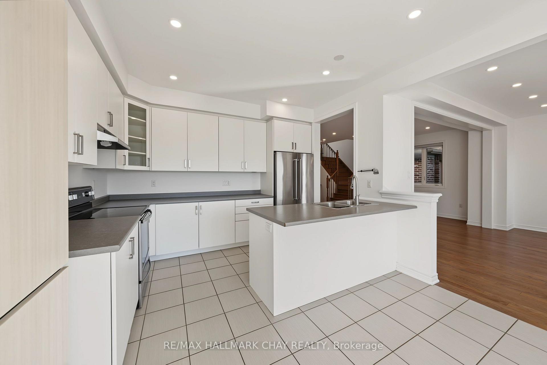 Photo 16 of 20 Atkinson Crescent, New Tecumseth, Alliston — HOMEH