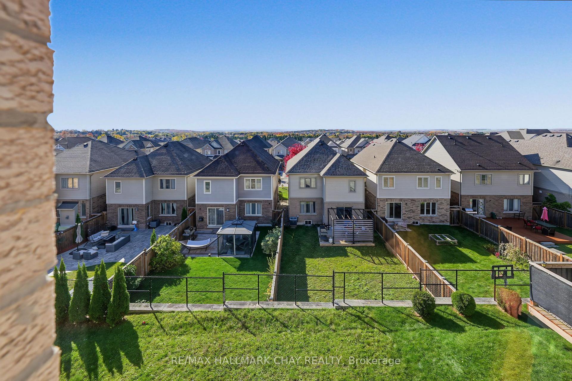Photo 35 of 20 Atkinson Crescent, New Tecumseth, Alliston — HOMEH