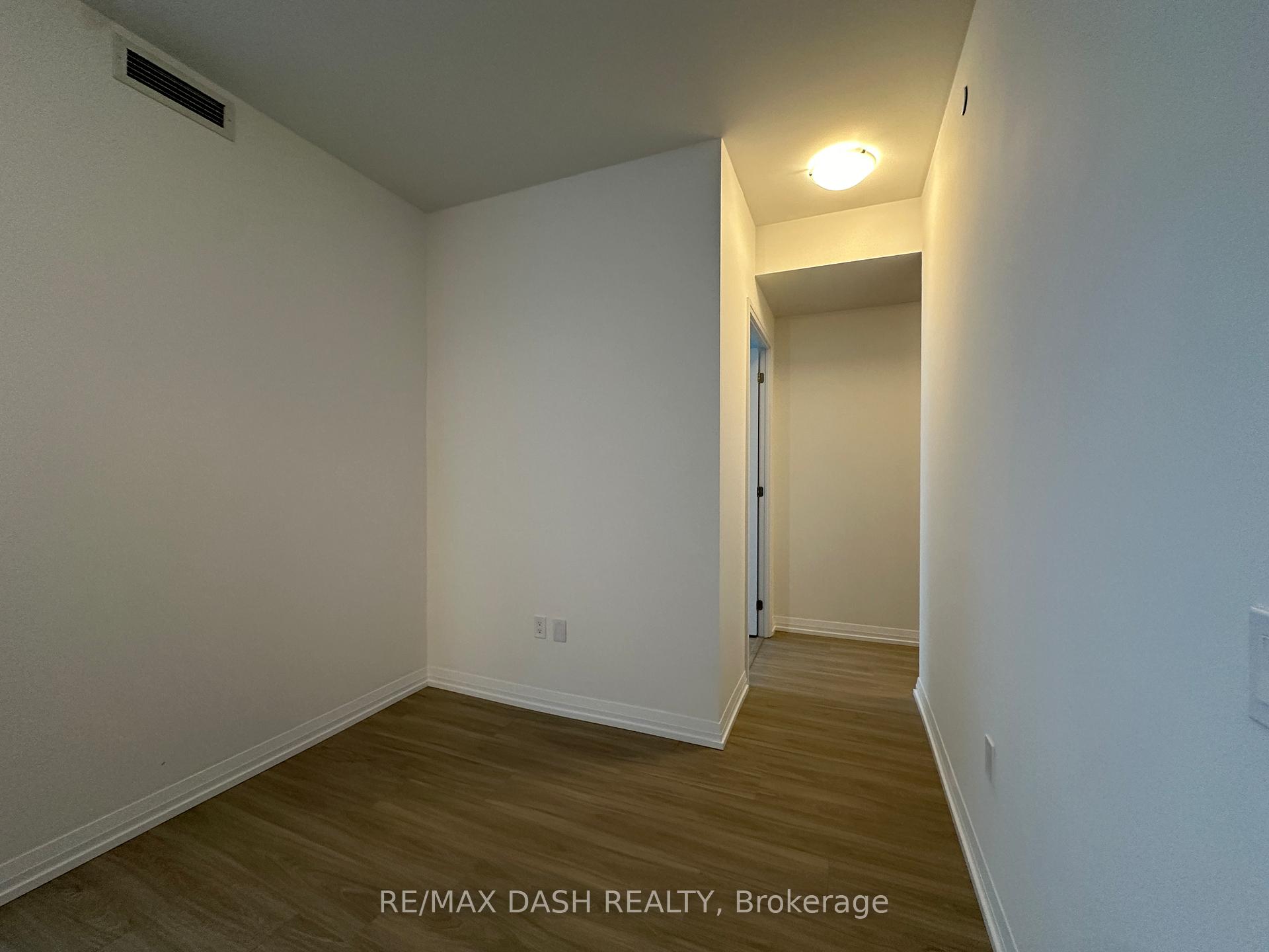 Photo 14 of Unit 2009, 25 Holly Street, Toronto, Mount Pleasant West — HOMEH