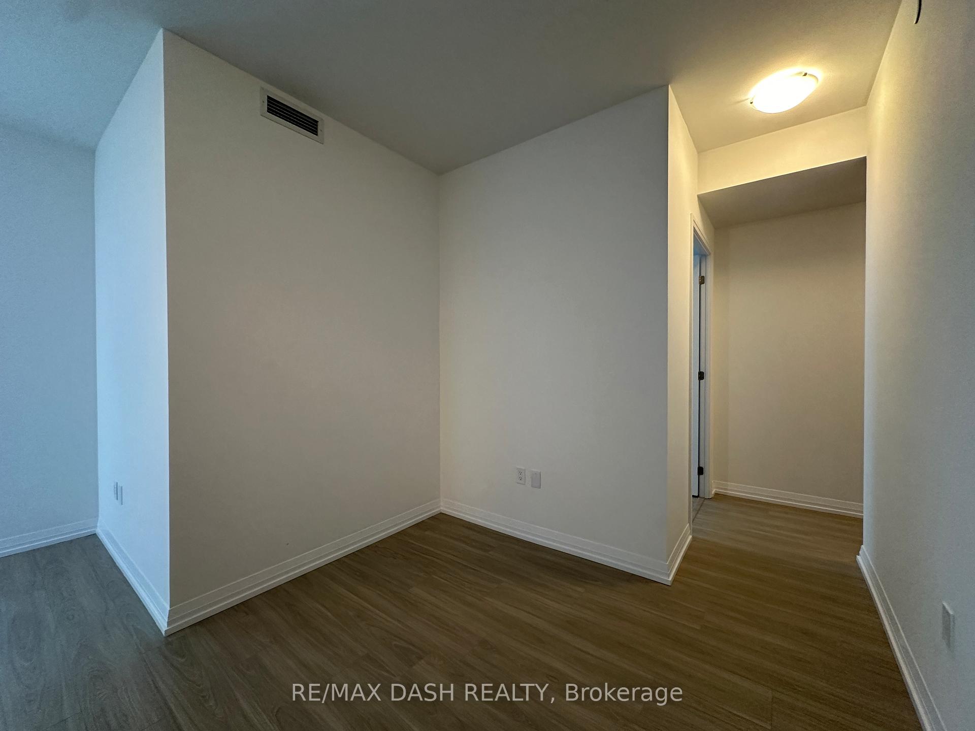 Photo 15 of Unit 2009, 25 Holly Street, Toronto, Mount Pleasant West — HOMEH