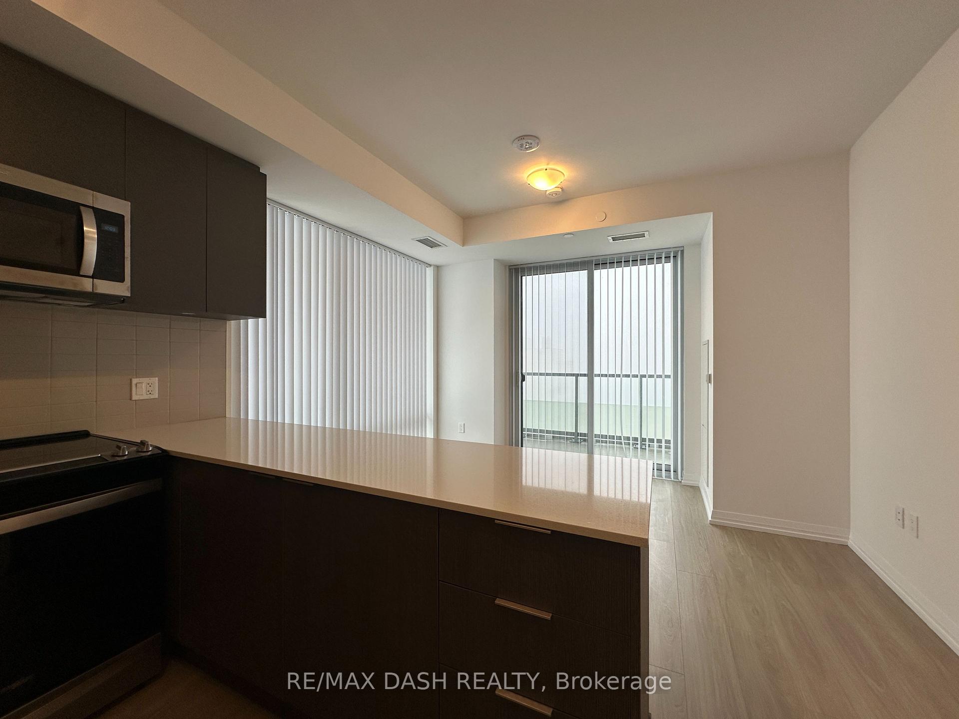 Photo 25 of Unit 2009, 25 Holly Street, Toronto, Mount Pleasant West — HOMEH