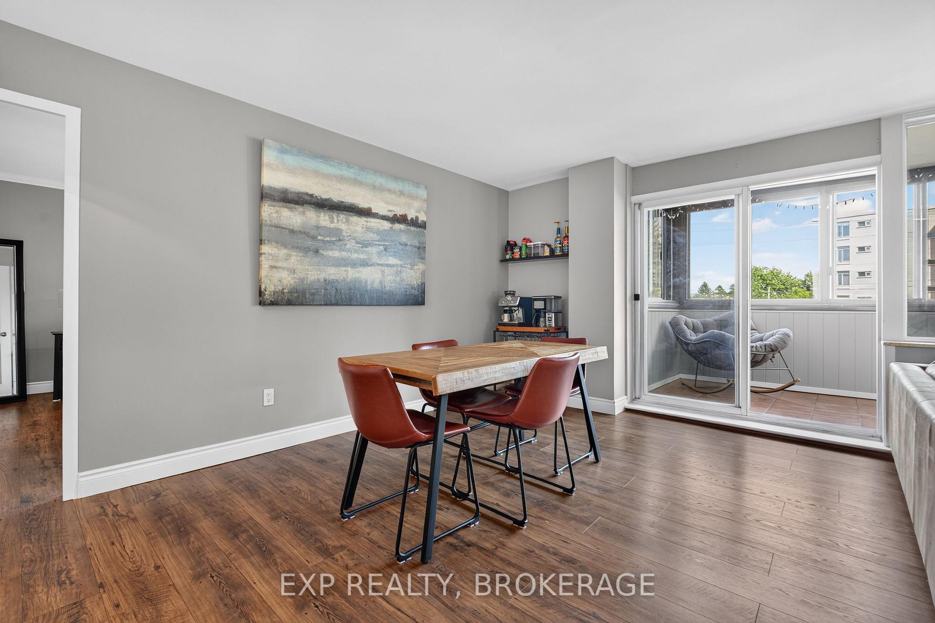 Photo 13 of Unit 202, 2 Mowat Avenue, Kingston, Central City West — HOMEH