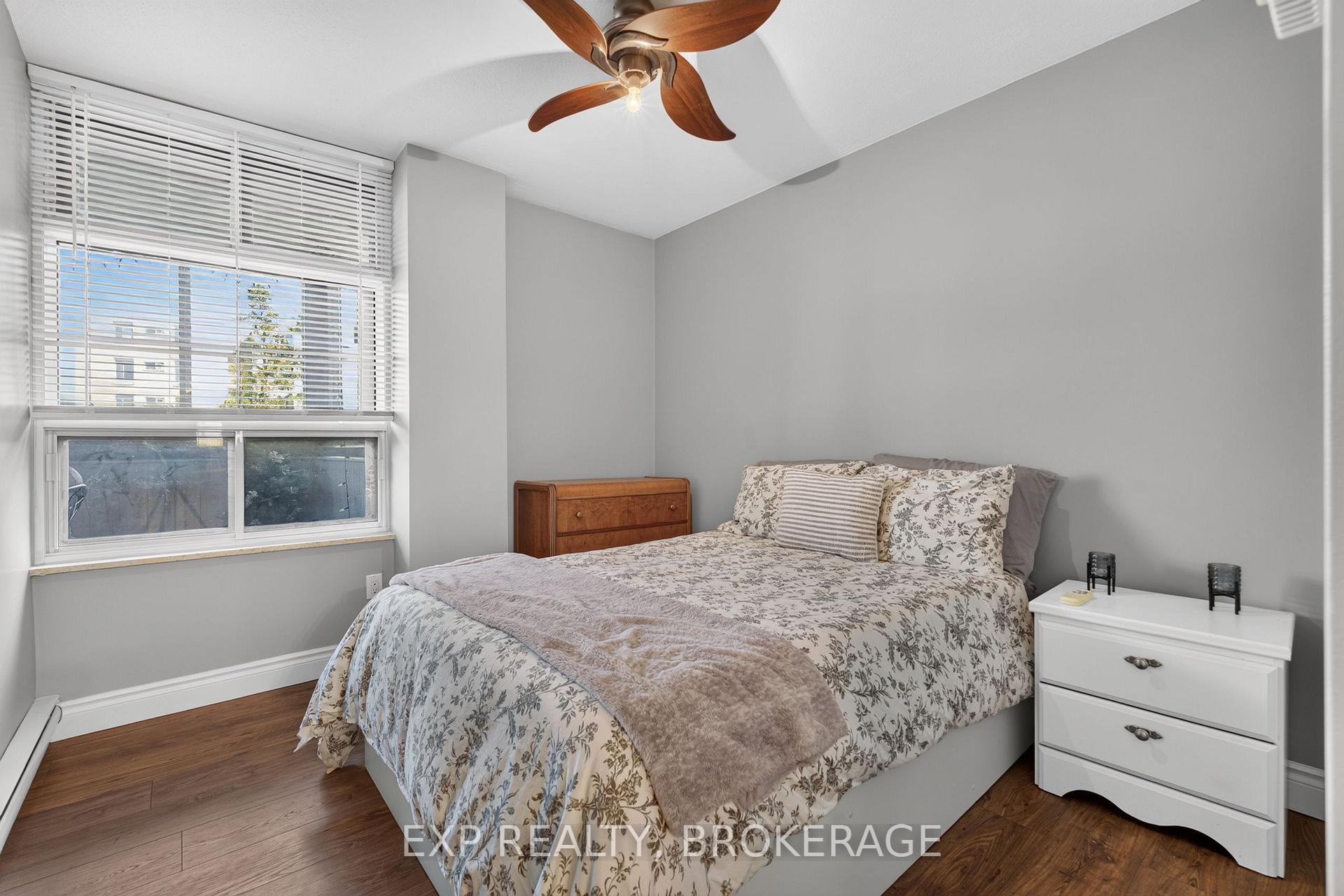 Photo 21 of Unit 202, 2 Mowat Avenue, Kingston, Central City West — HOMEH