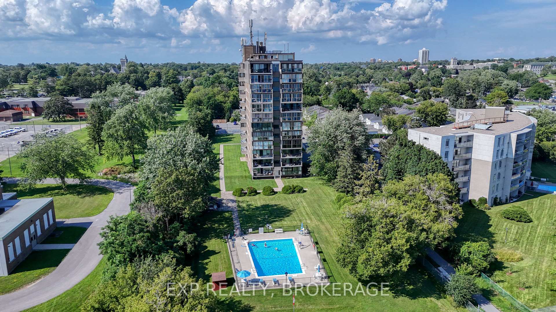 Photo 28 of Unit 202, 2 Mowat Avenue, Kingston, Central City West — HOMEH