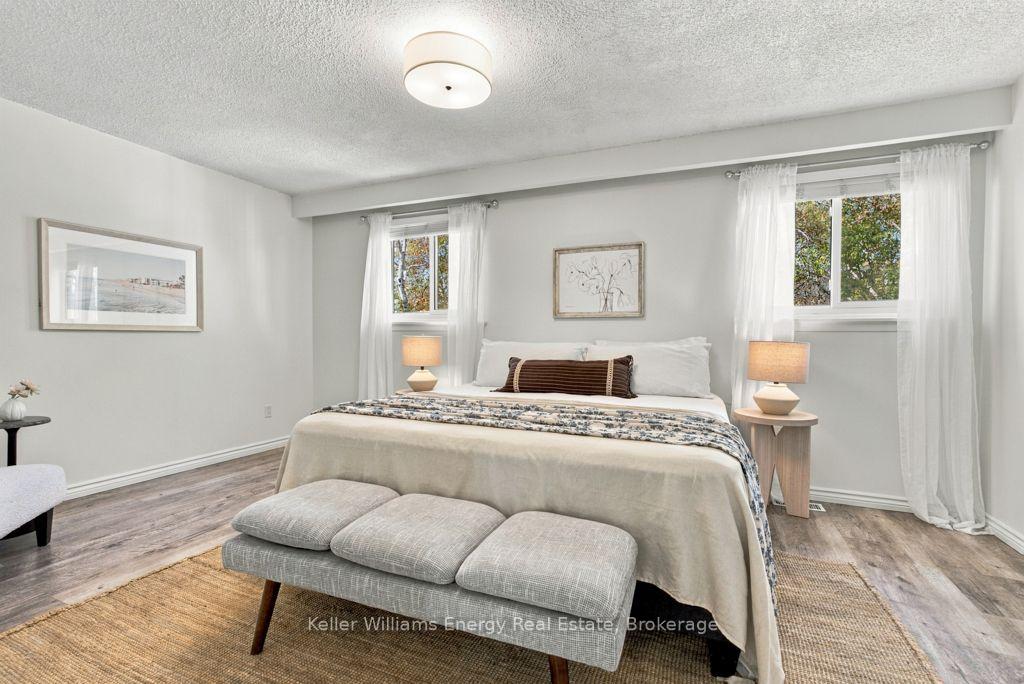 Photo 24 of 26 Carruthers Drive, Clarington, Bowmanville — HOMEH