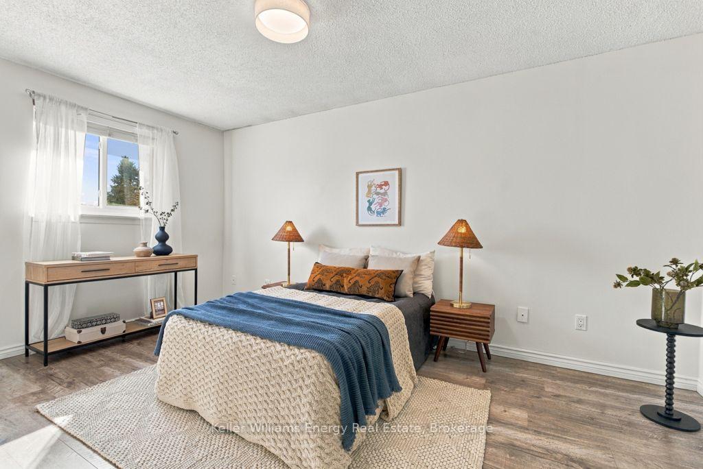 Photo 27 of 26 Carruthers Drive, Clarington, Bowmanville — HOMEH