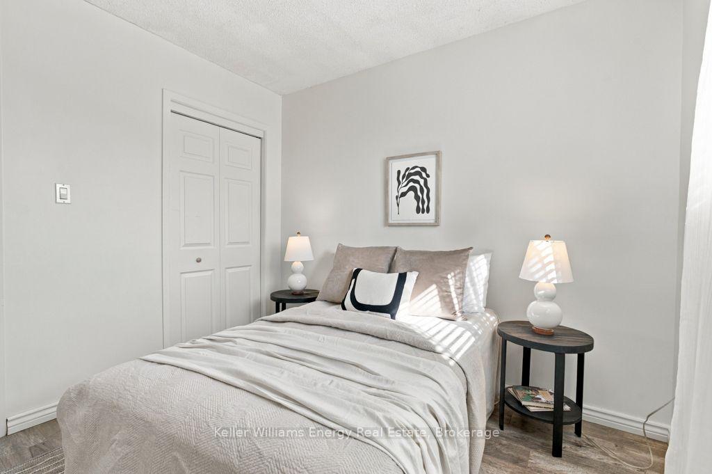 Photo 30 of 26 Carruthers Drive, Clarington, Bowmanville — HOMEH