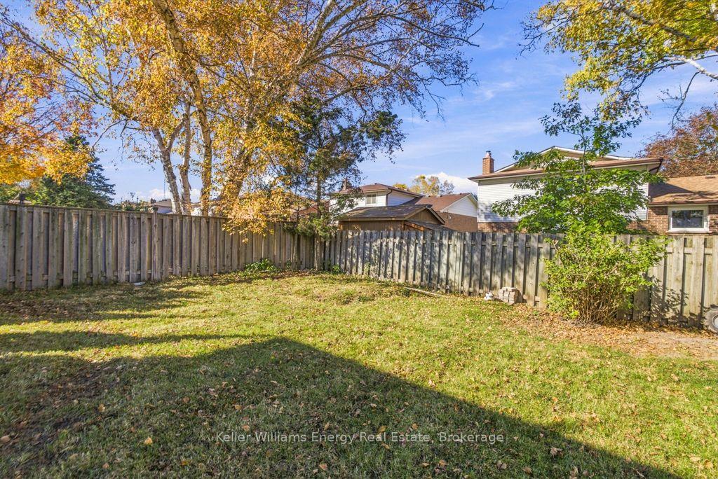 Photo 40 of 26 Carruthers Drive, Clarington, Bowmanville — HOMEH