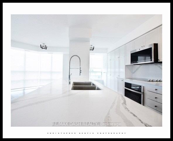 Photo 7 of Unit 705, 1000 King Street W, Toronto, Niagara — HOMEH