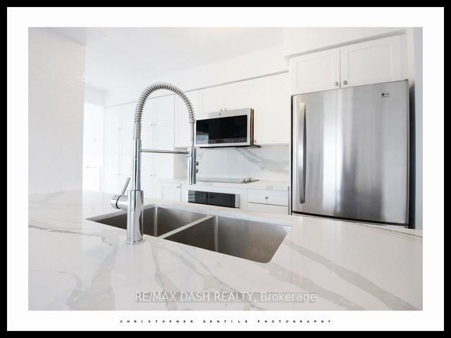 Photo 6 of Unit 705, 1000 King Street W, Toronto, Niagara — HOMEH
