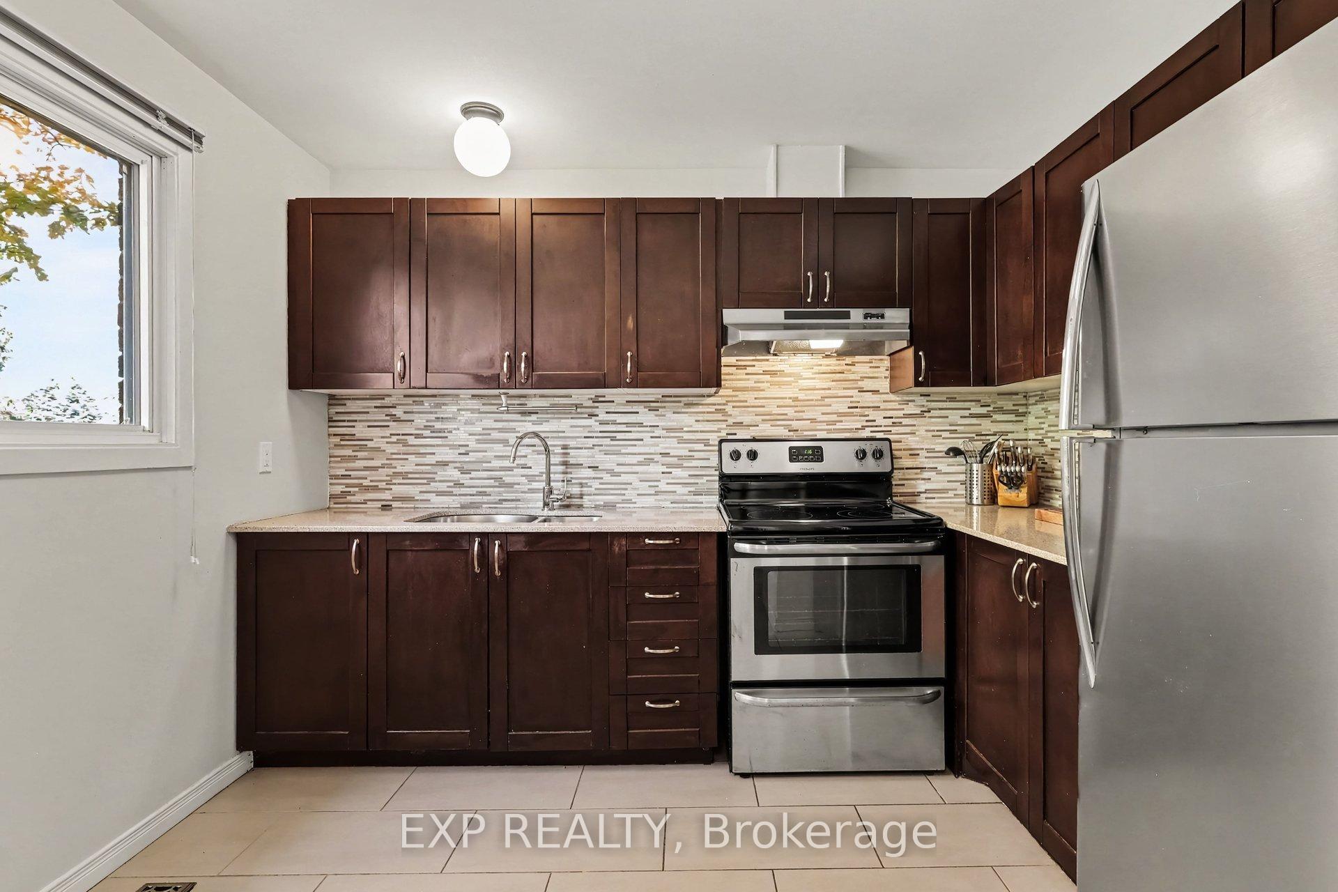 Photo 11 of 1290 Cahill Drive, Ottawa, South Keys — HOMEH