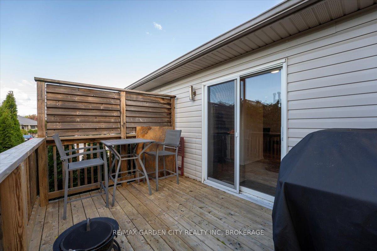 Photo 27 of 4 Fox Trail Drive, St. Catharines, Rykert/Vansickle — HOMEH