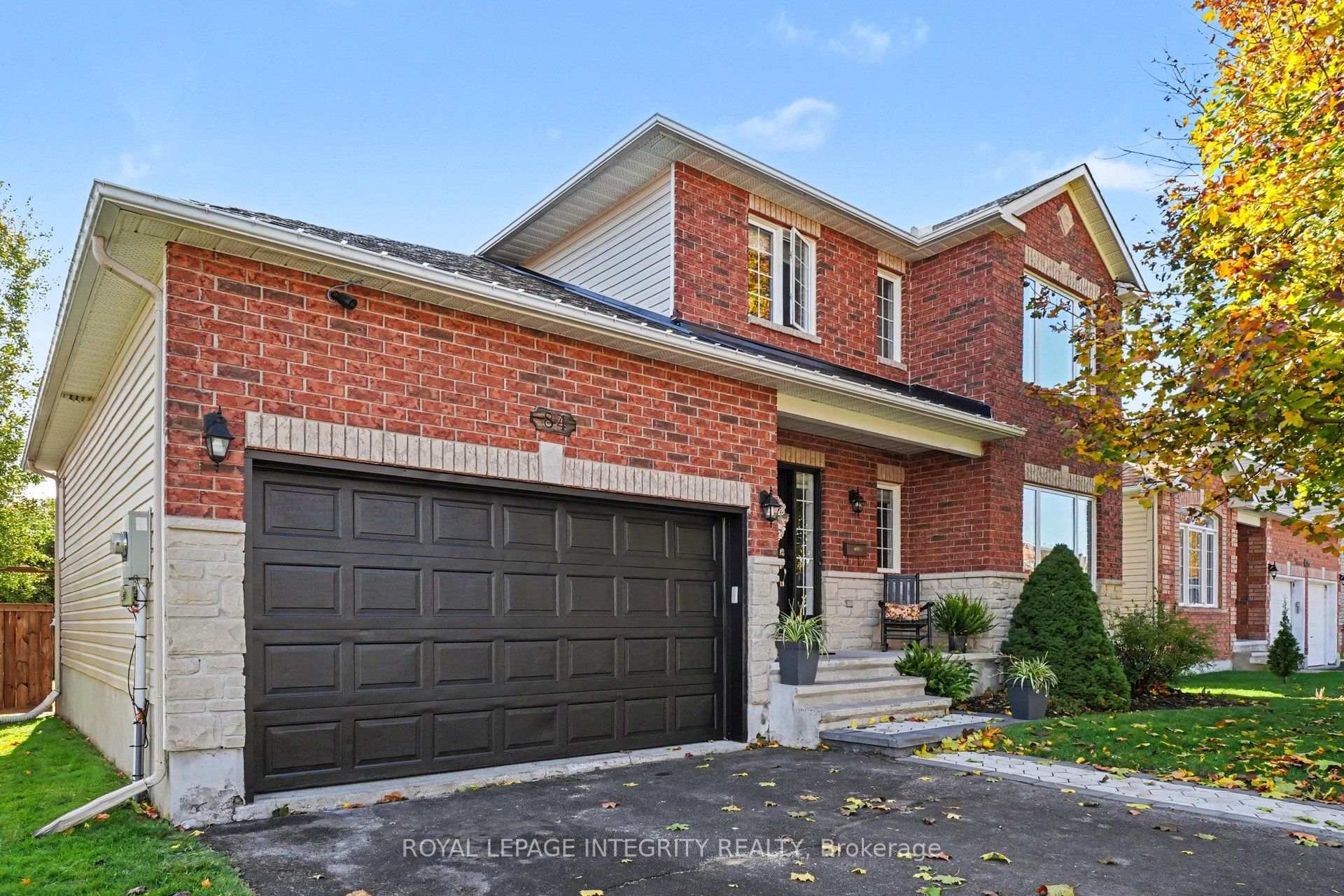 Photo 1 of 84 Lamadeleine Boulevard, Russell, Embrun — HOMEH