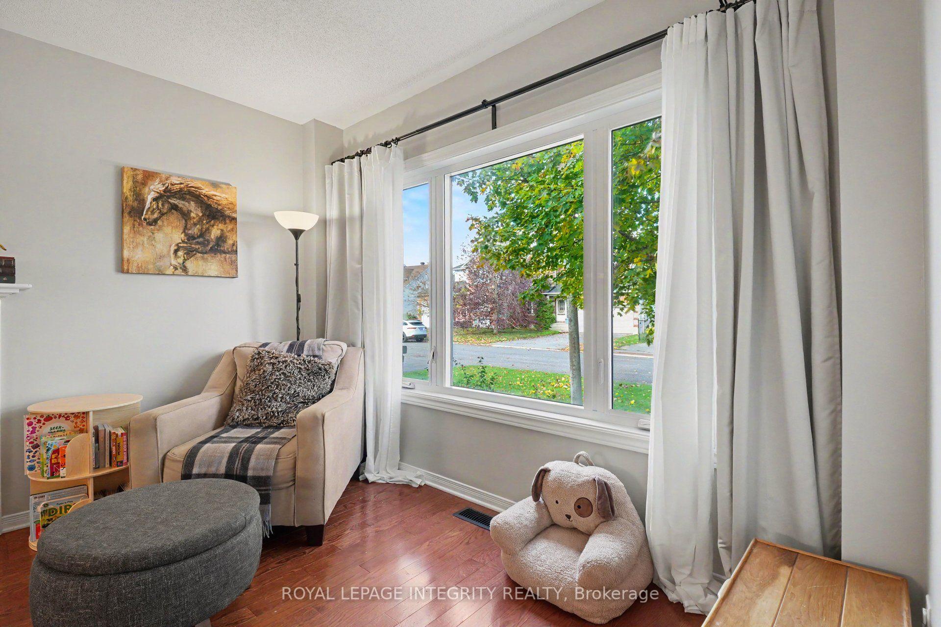 Photo 6 of 84 Lamadeleine Boulevard, Russell, Embrun — HOMEH