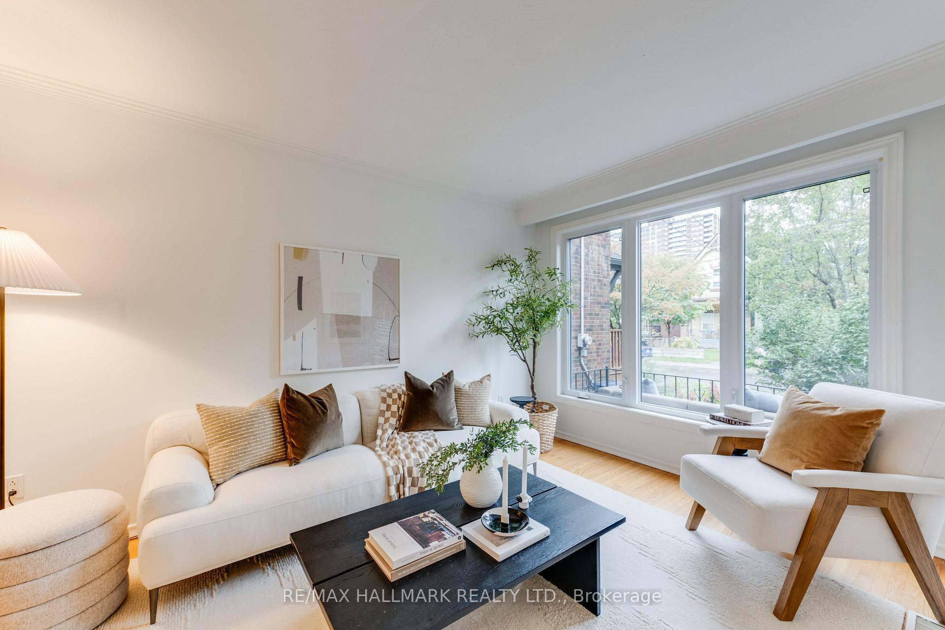 Photo 1 of 45 Sorauren Avenue, Toronto, Roncesvalles — HOMEH