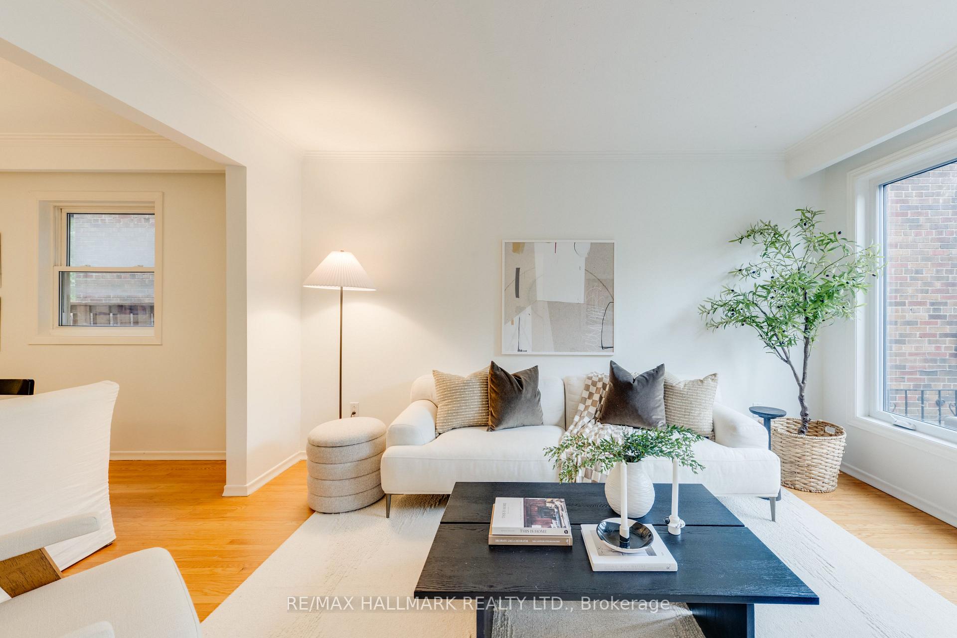 Photo 2 of 45 Sorauren Avenue, Toronto, Roncesvalles — HOMEH