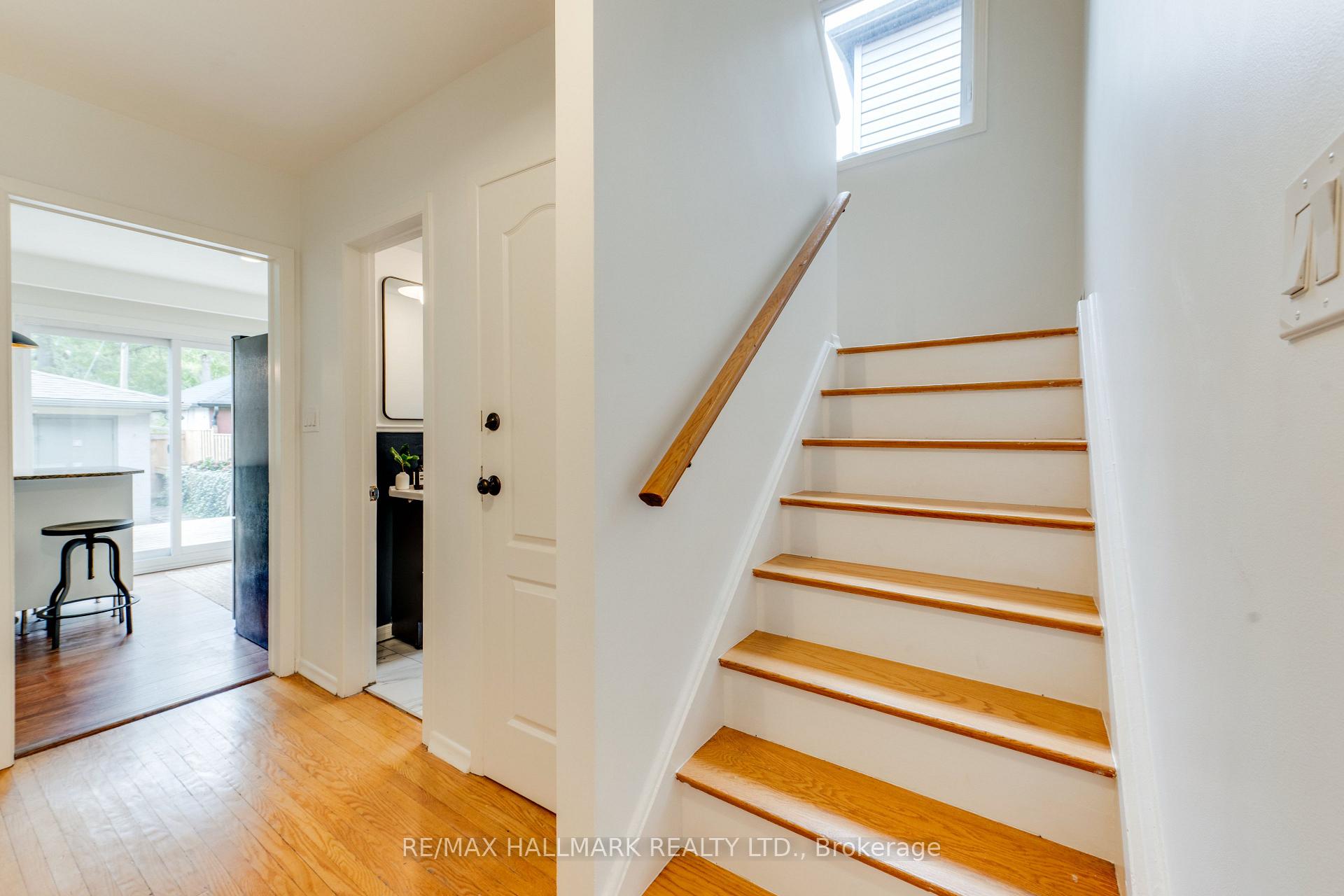 Photo 8 of 45 Sorauren Avenue, Toronto, Roncesvalles — HOMEH