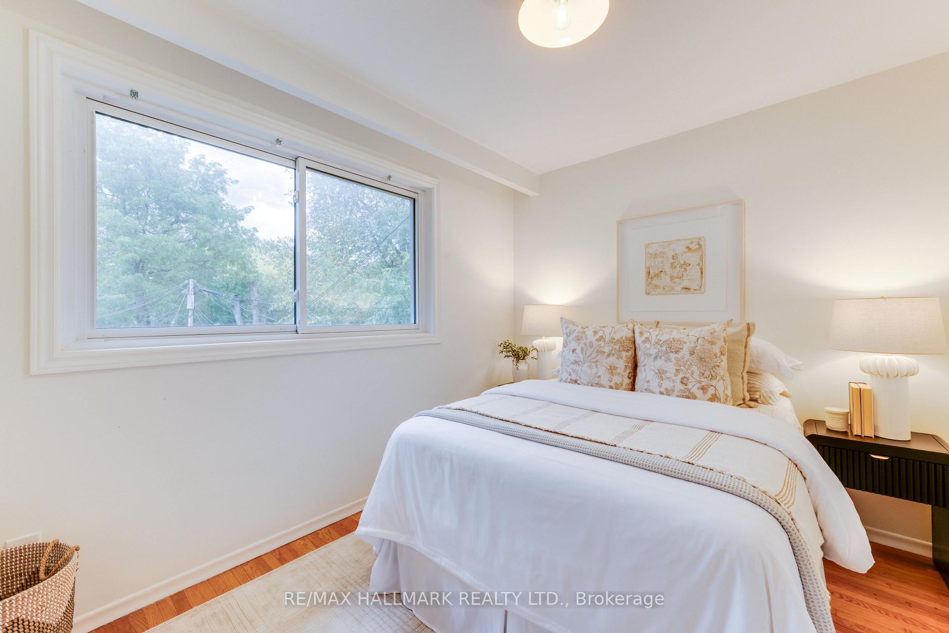 Photo 19 of 45 Sorauren Avenue, Toronto, Roncesvalles — HOMEH