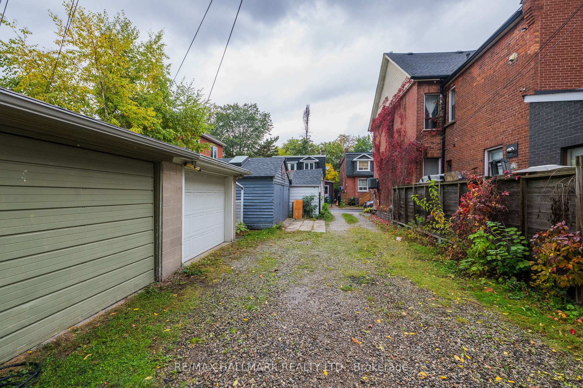 Photo 41 of 45 Sorauren Avenue, Toronto, Roncesvalles — HOMEH