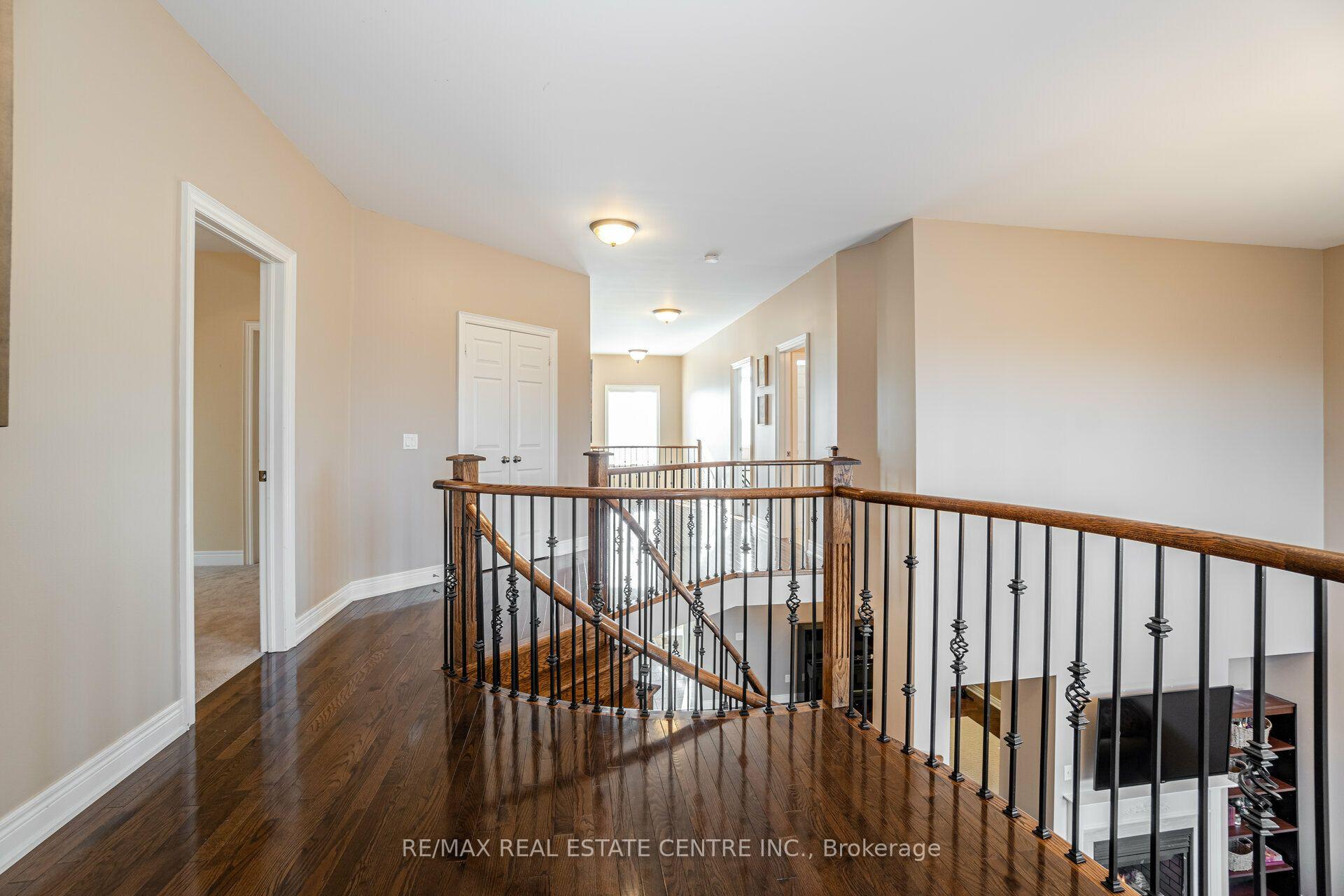 Photo 37 of 2327 Lyndhurst Drive, Oakville, Joshua Creek — HOMEH