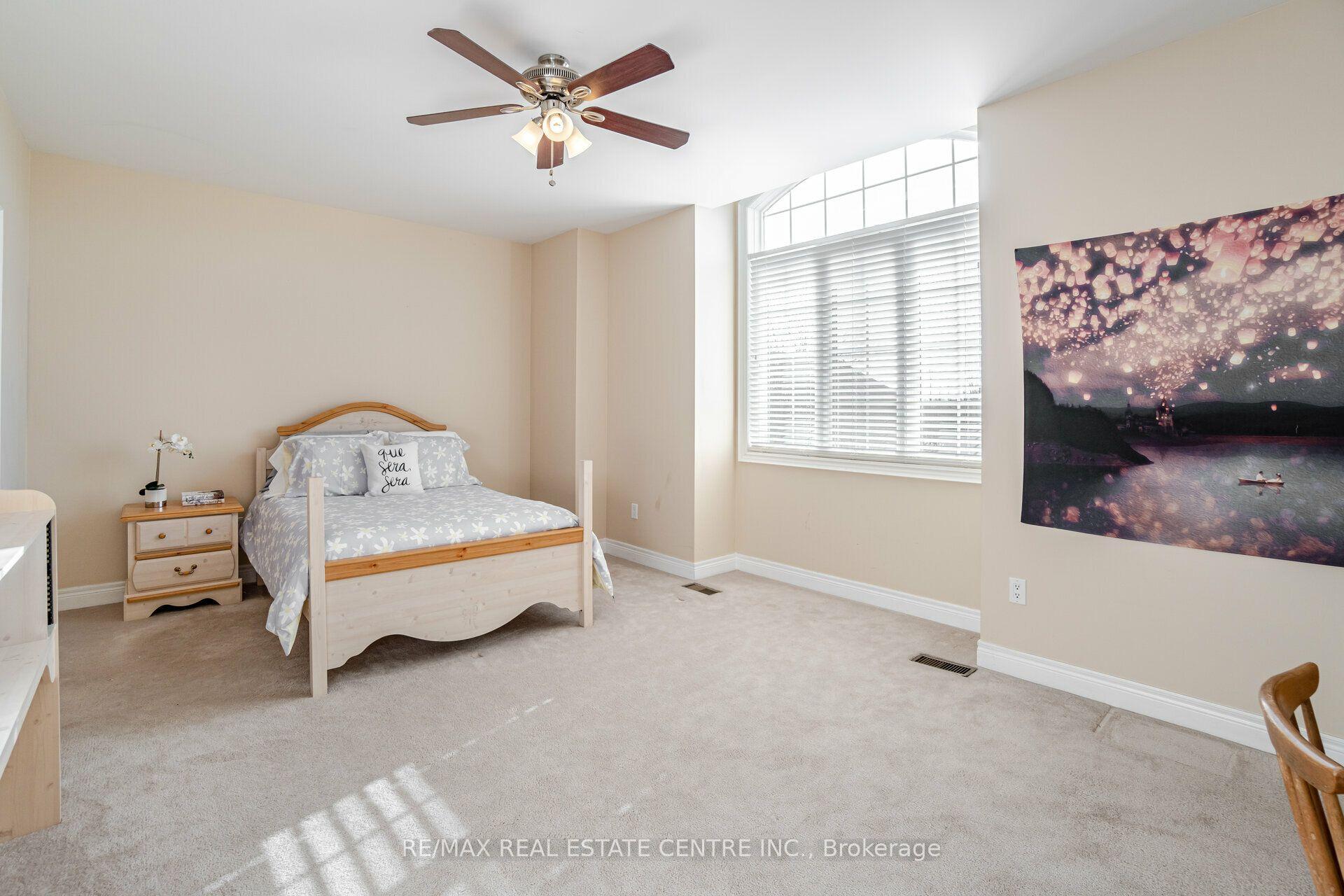 Photo 42 of 2327 Lyndhurst Drive, Oakville, Joshua Creek — HOMEH