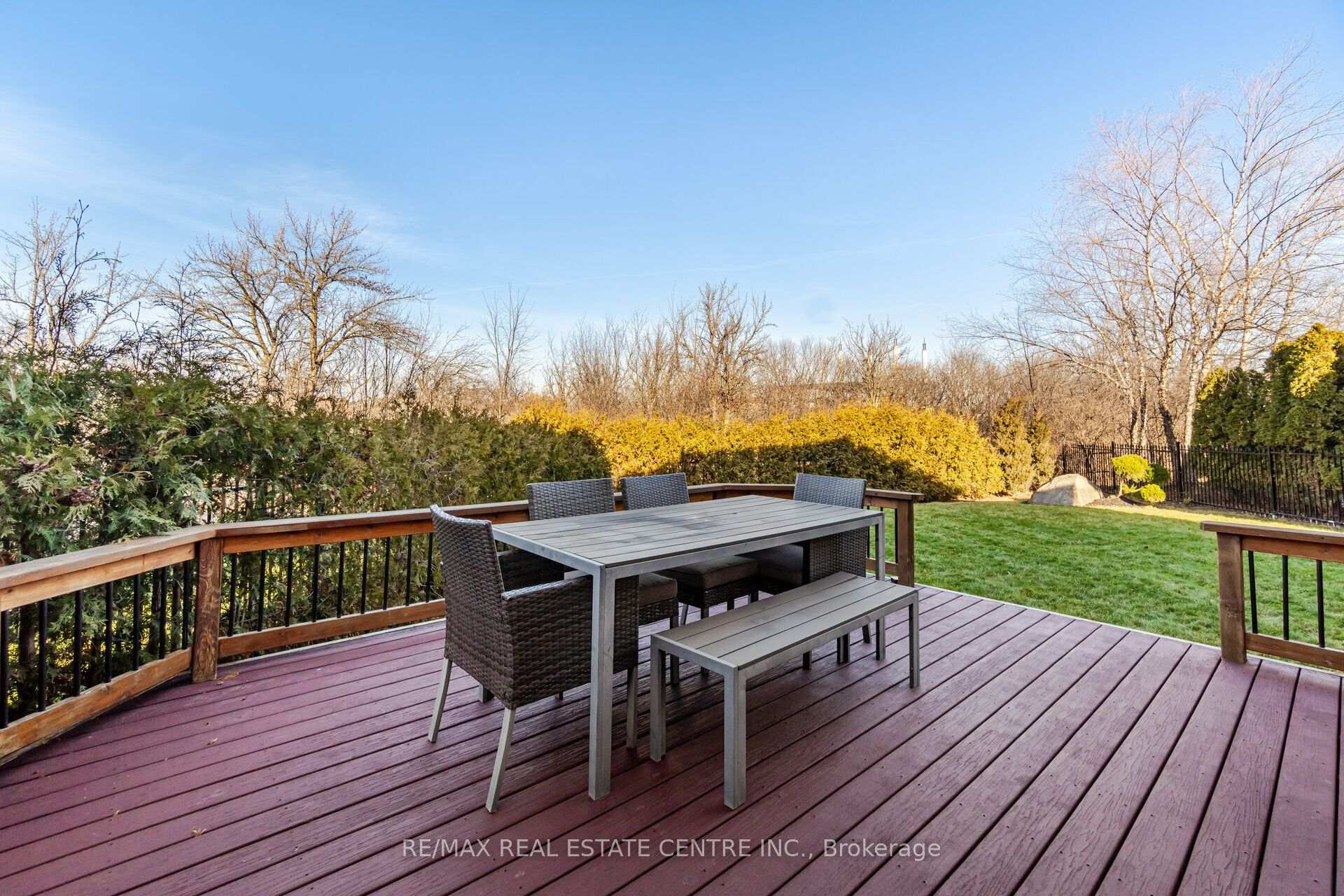 Photo 47 of 2327 Lyndhurst Drive, Oakville, Joshua Creek — HOMEH