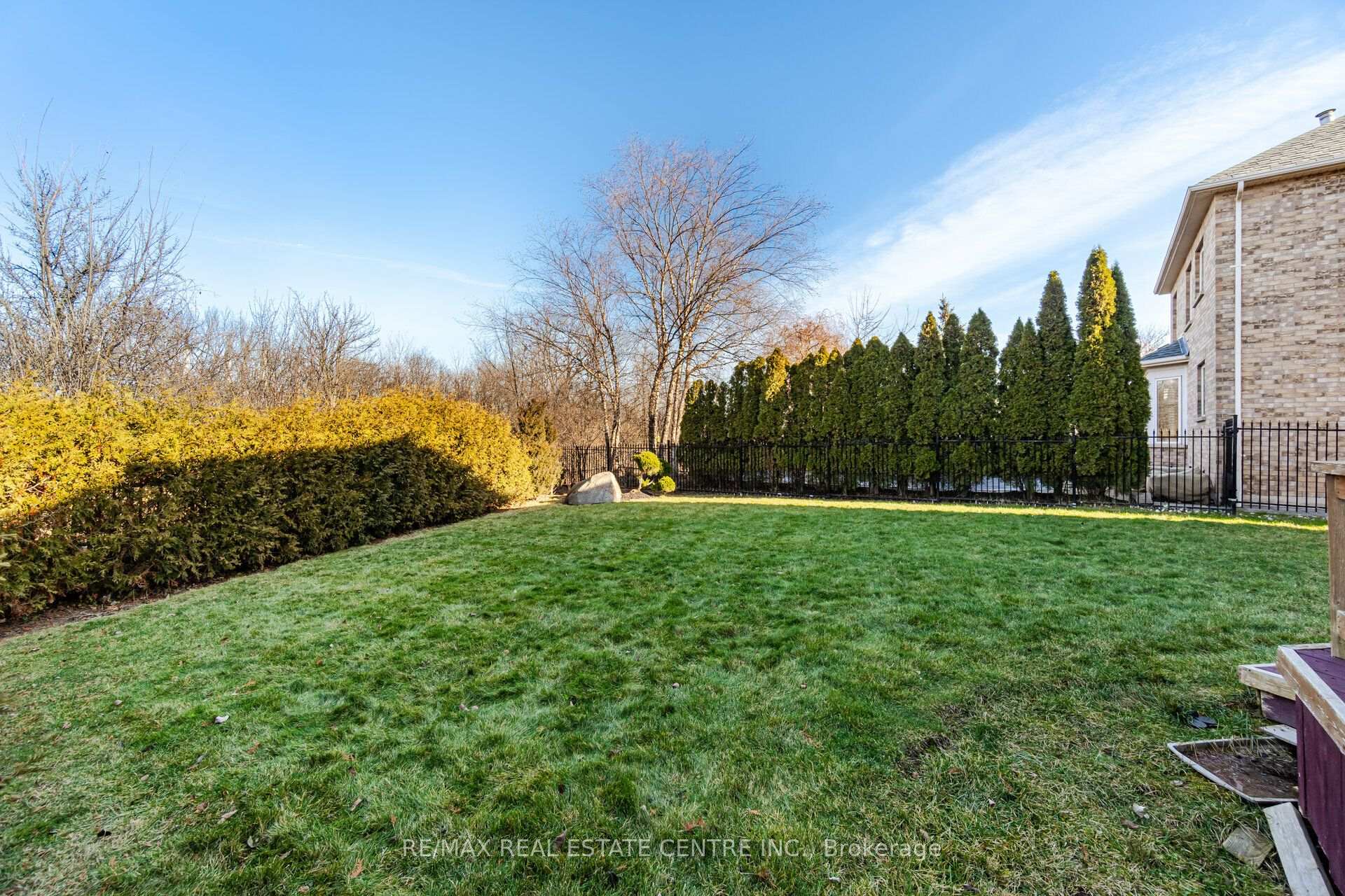 Photo 48 of 2327 Lyndhurst Drive, Oakville, Joshua Creek — HOMEH