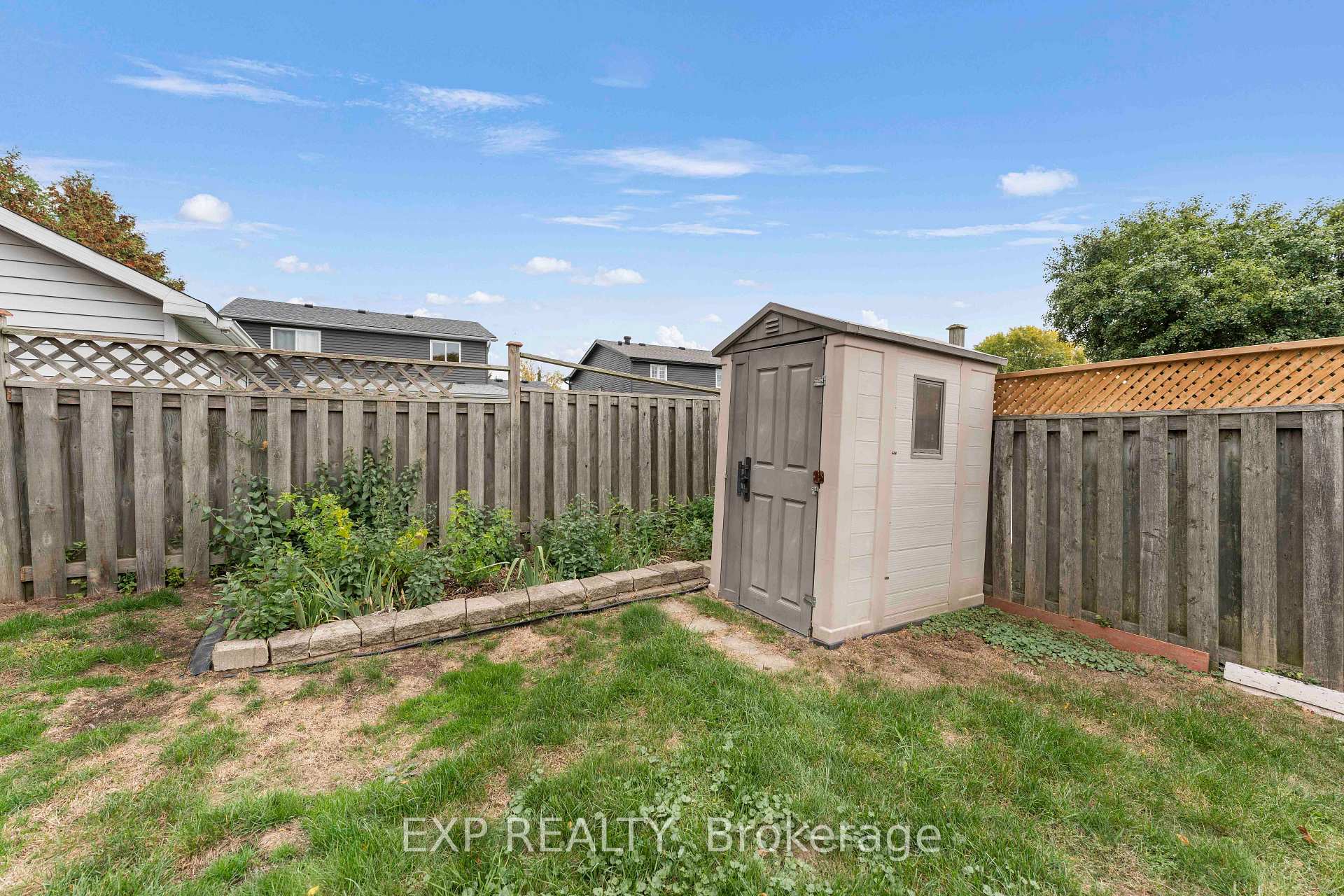 Photo 36 of 28 Sulky Road, Brantford, Lynden Hills — HOMEH