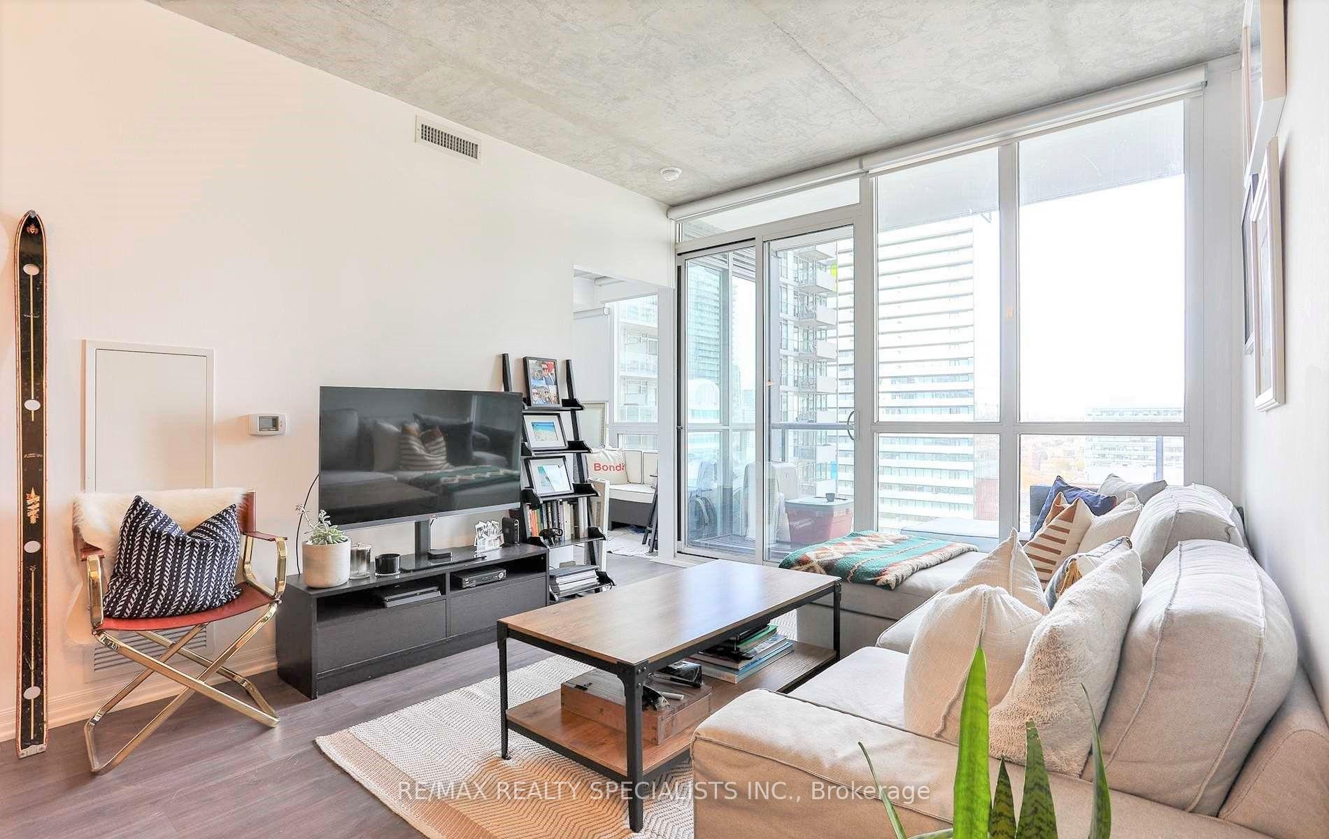 Photo 17 of Unit 2001, 88 Blue Jays Way, Toronto, Waterfront Communities — HOMEH
