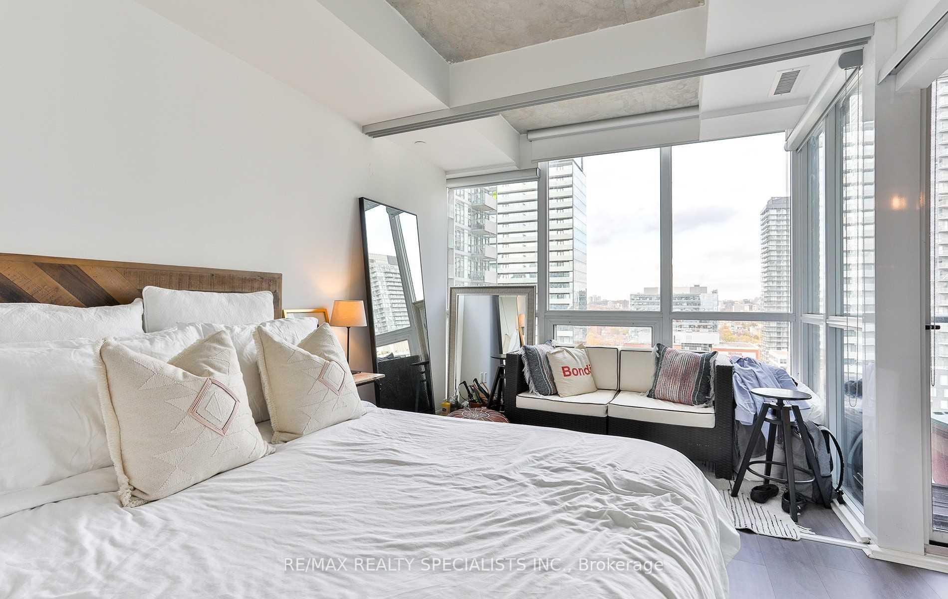 Photo 26 of Unit 2001, 88 Blue Jays Way, Toronto, Waterfront Communities — HOMEH