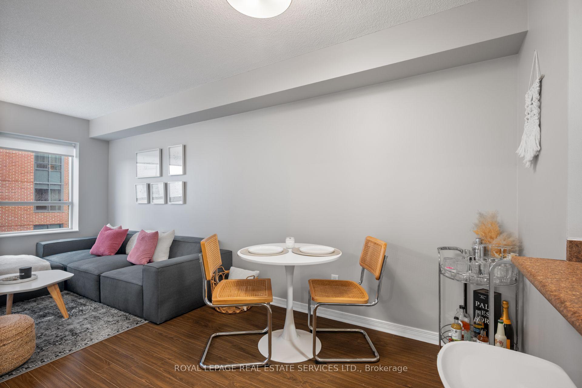 Photo 8 of Unit 834, 60 Heintzman Street, Toronto, Junction Area — HOMEH
