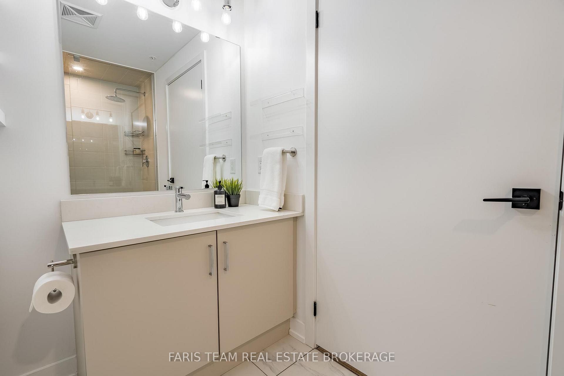 Photo 10 of Unit 315, 4 Spice Way, Barrie, Rural Barrie Southeast — HOMEH