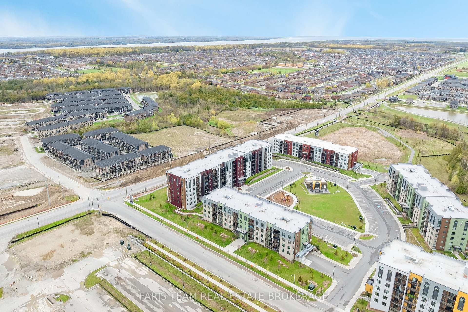 Photo 20 of Unit 315, 4 Spice Way, Barrie, Rural Barrie Southeast — HOMEH
