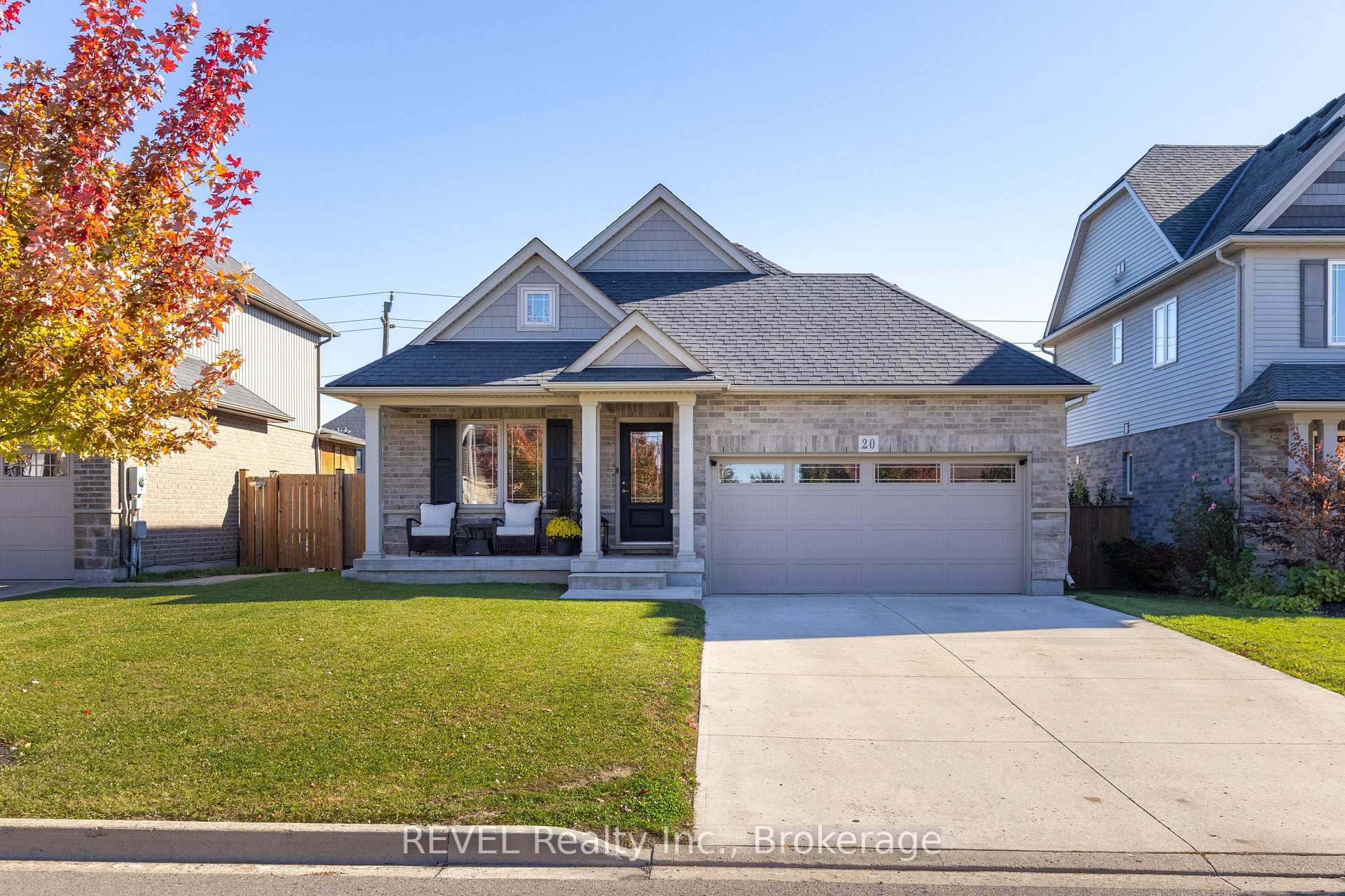 Photo 1 of 20 Elliot Street, Thorold, Hurricane/Merrittville — HOMEH