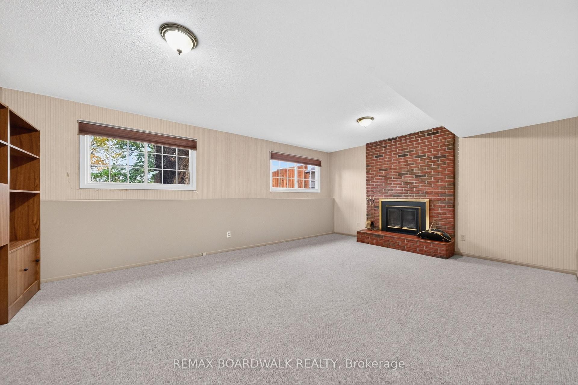 Photo 29 of 20 Tripp Crescent, Ottawa, Barrhaven - Pheasant Run — HOMEH