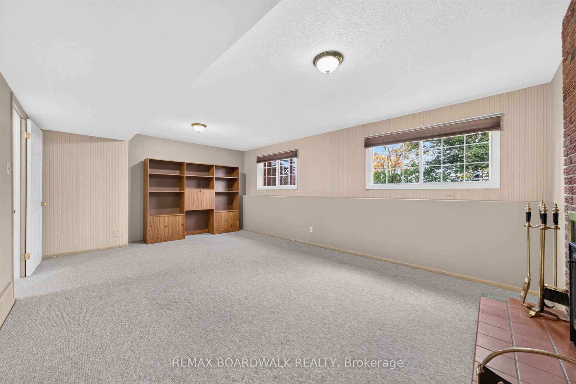Photo 30 of 20 Tripp Crescent, Ottawa, Barrhaven - Pheasant Run — HOMEH