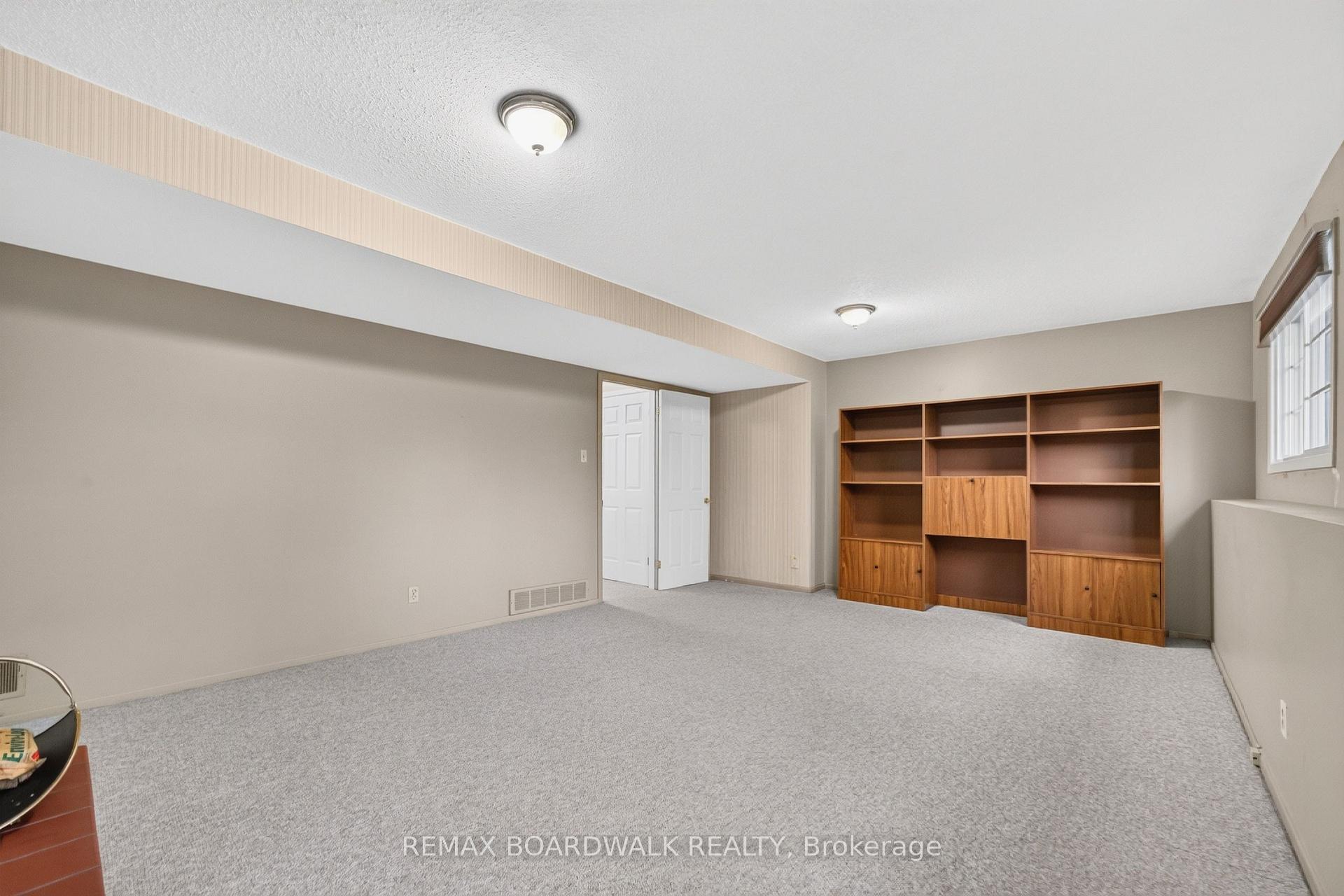 Photo 31 of 20 Tripp Crescent, Ottawa, Barrhaven - Pheasant Run — HOMEH
