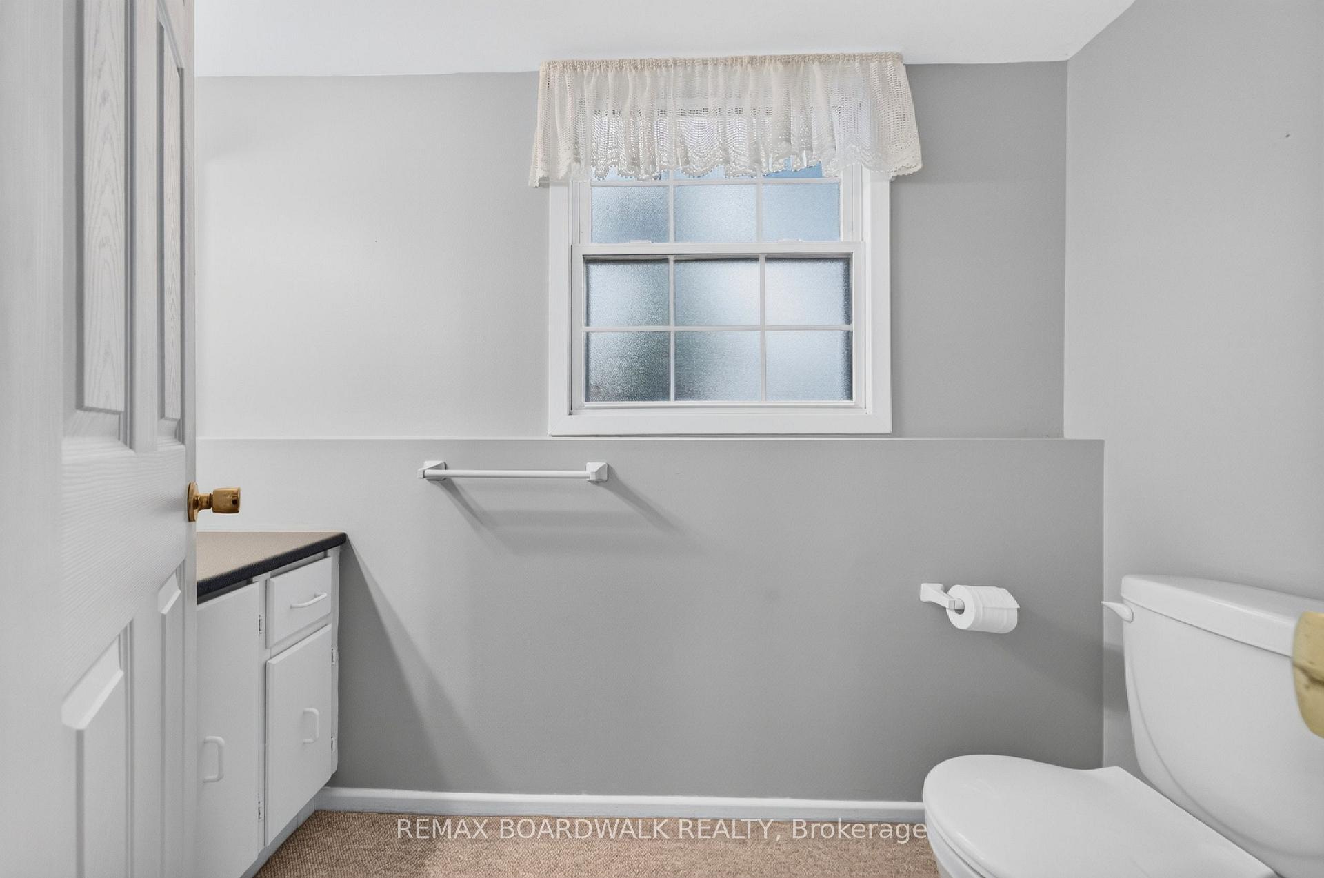 Photo 36 of 20 Tripp Crescent, Ottawa, Barrhaven - Pheasant Run — HOMEH