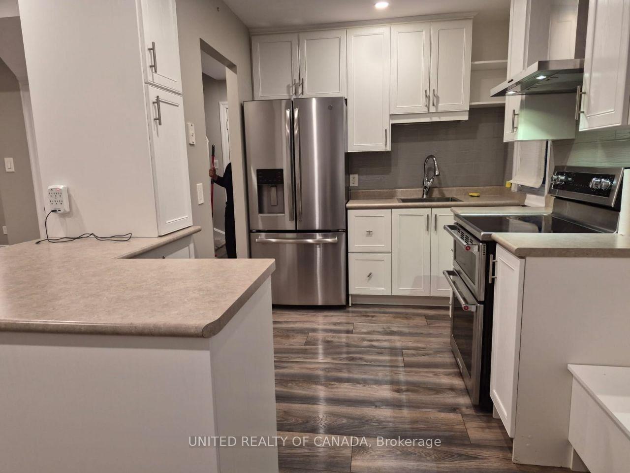 Photo 6 of 790 The Queensway, Etobicoke, Stonegate-Queensway — HOMEH
