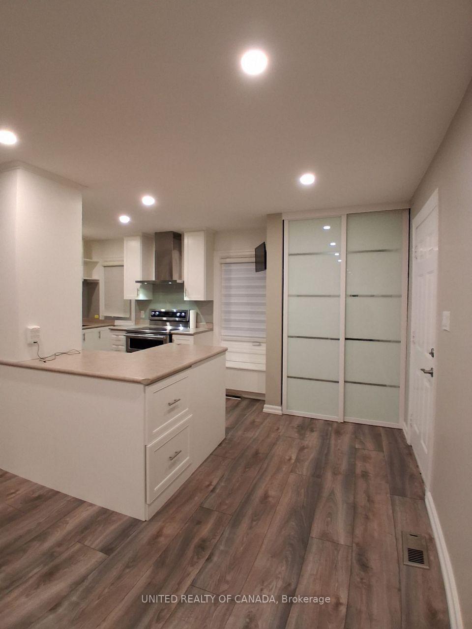 Photo 7 of 790 The Queensway, Etobicoke, Stonegate-Queensway — HOMEH