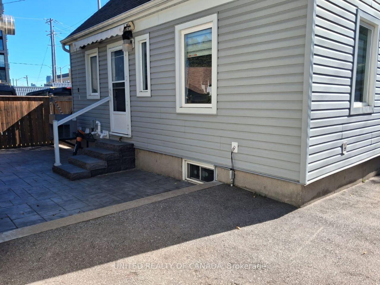 Photo 12 of 790 The Queensway, Etobicoke, Stonegate-Queensway — HOMEH