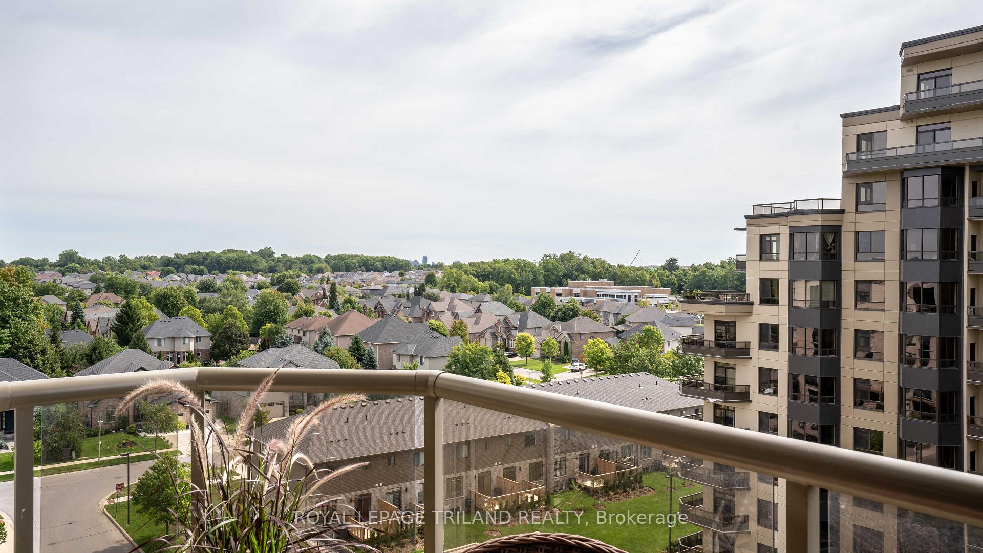 Photo 19 of Unit 812, 1030 Coronation Drive, London, North I — HOMEH