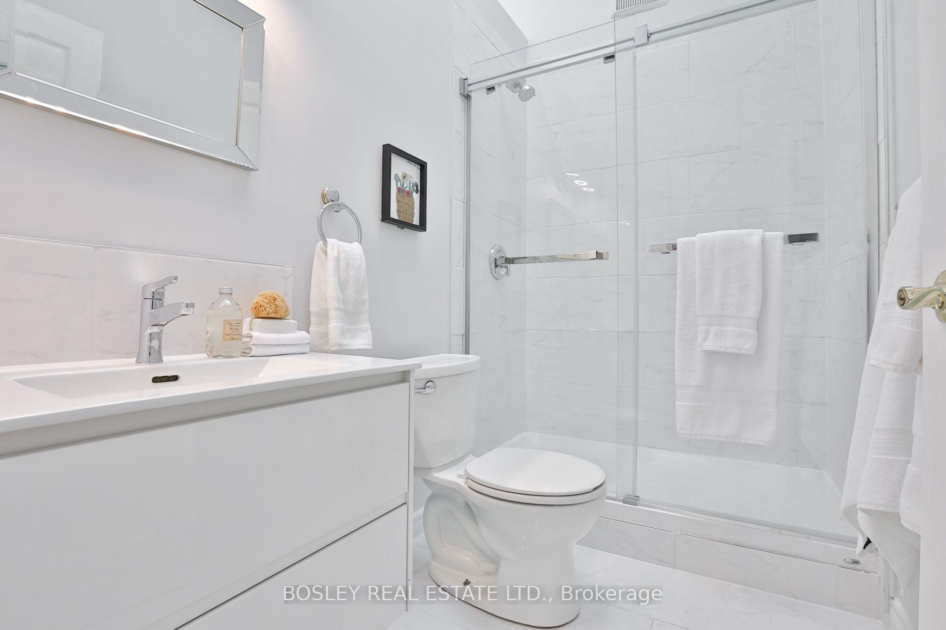 Photo 35 of 128 Hillsdale Avenue E, Toronto, Mount Pleasant West — HOMEH