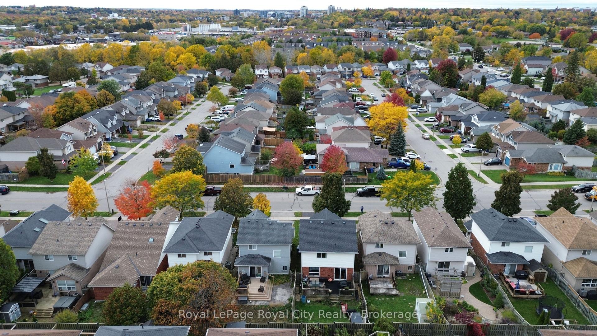Photo 25 of 133 Bradson Drive, Guelph, Grange Road — HOMEH