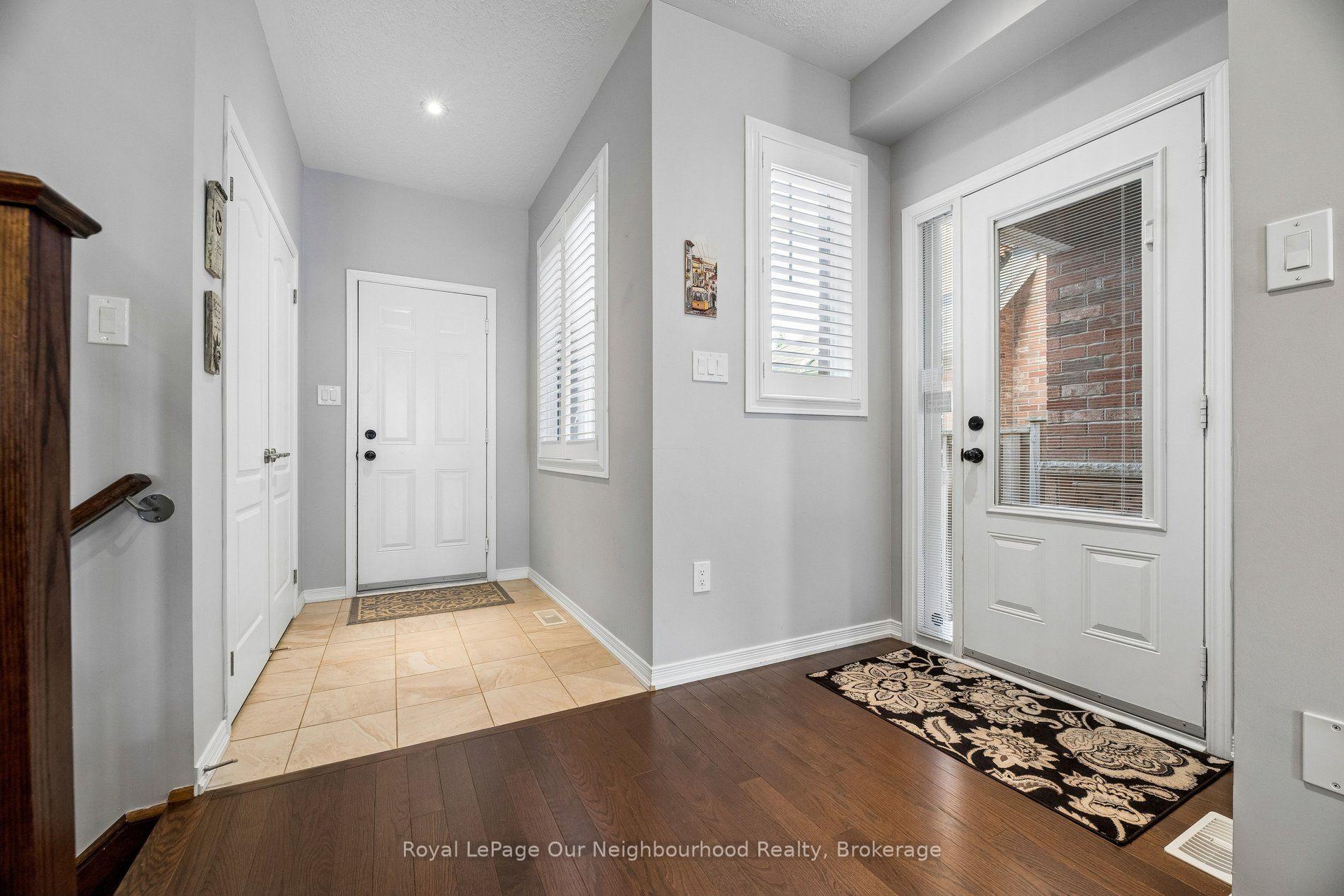 Photo 17 of 308 Lakebreeze Drive, Clarington, Newcastle — HOMEH