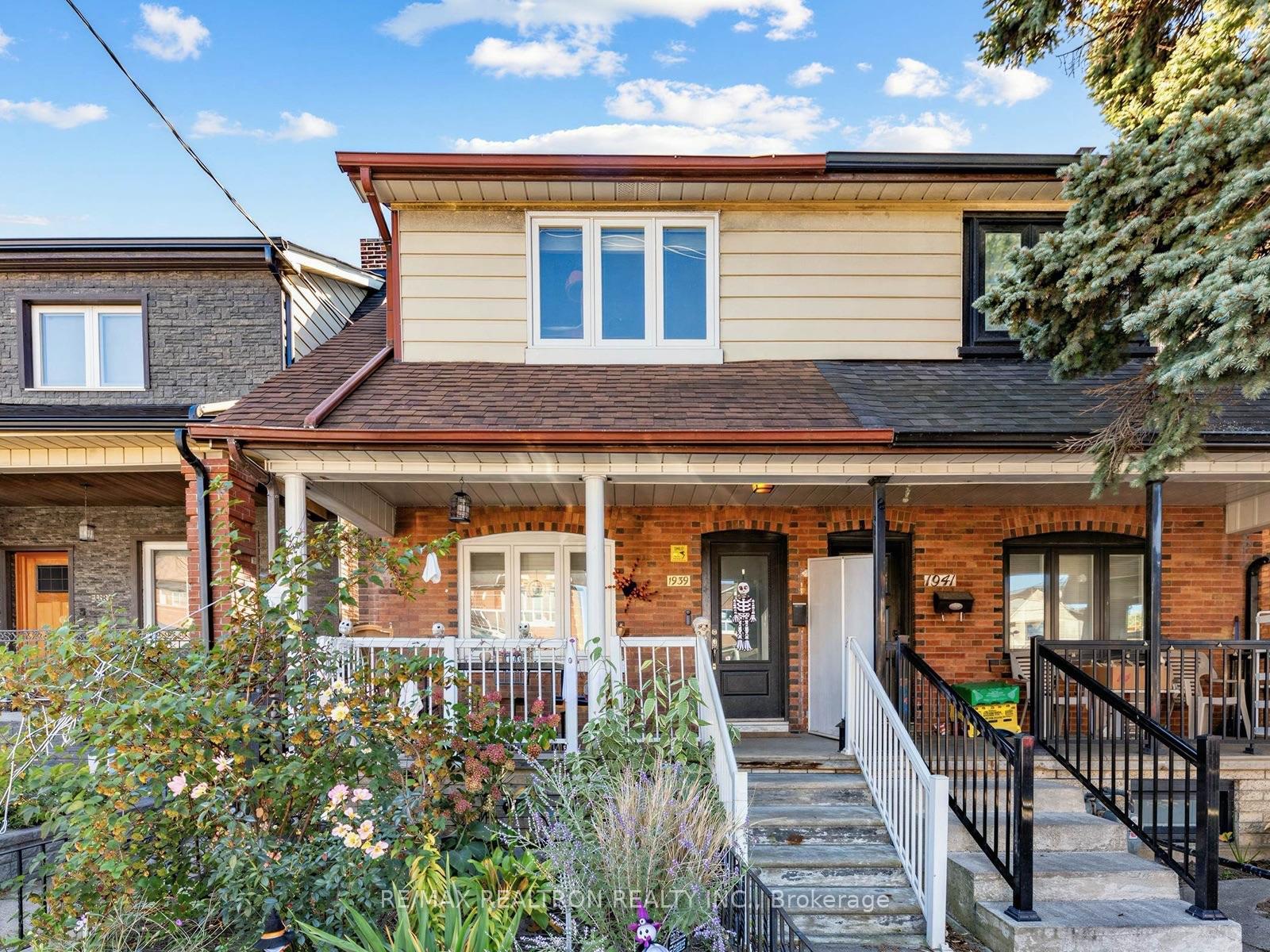 Photo 2 of Unit Bsmt, 1939 Davenport Road, Toronto, Weston-Pellam Park — HOMEH