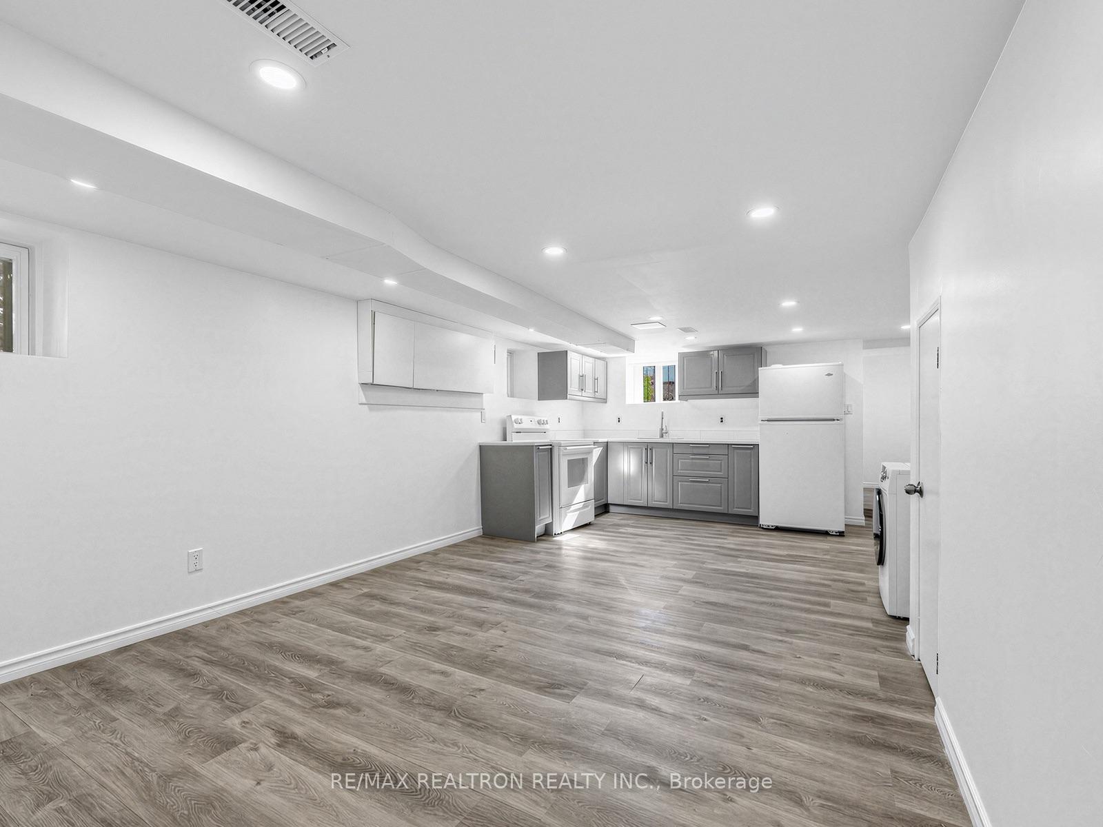 Photo 9 of Unit Bsmt, 1939 Davenport Road, Toronto, Weston-Pellam Park — HOMEH